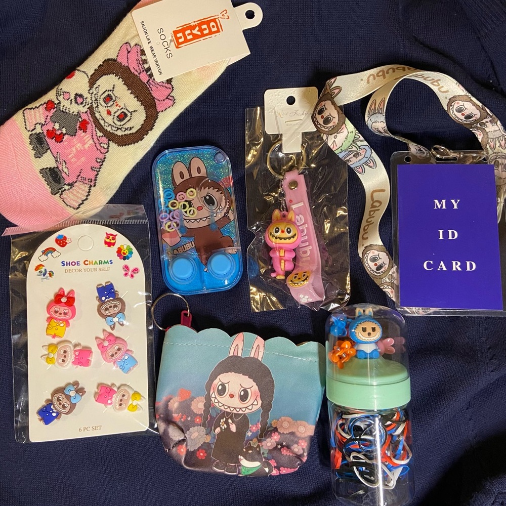 Cute Character Accessories Set